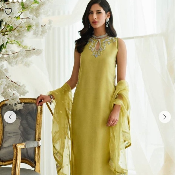 Farah Talib Aziz Dresses & Skirts - Farah Talib Aziz ( small , shirt , dupatta and pants )